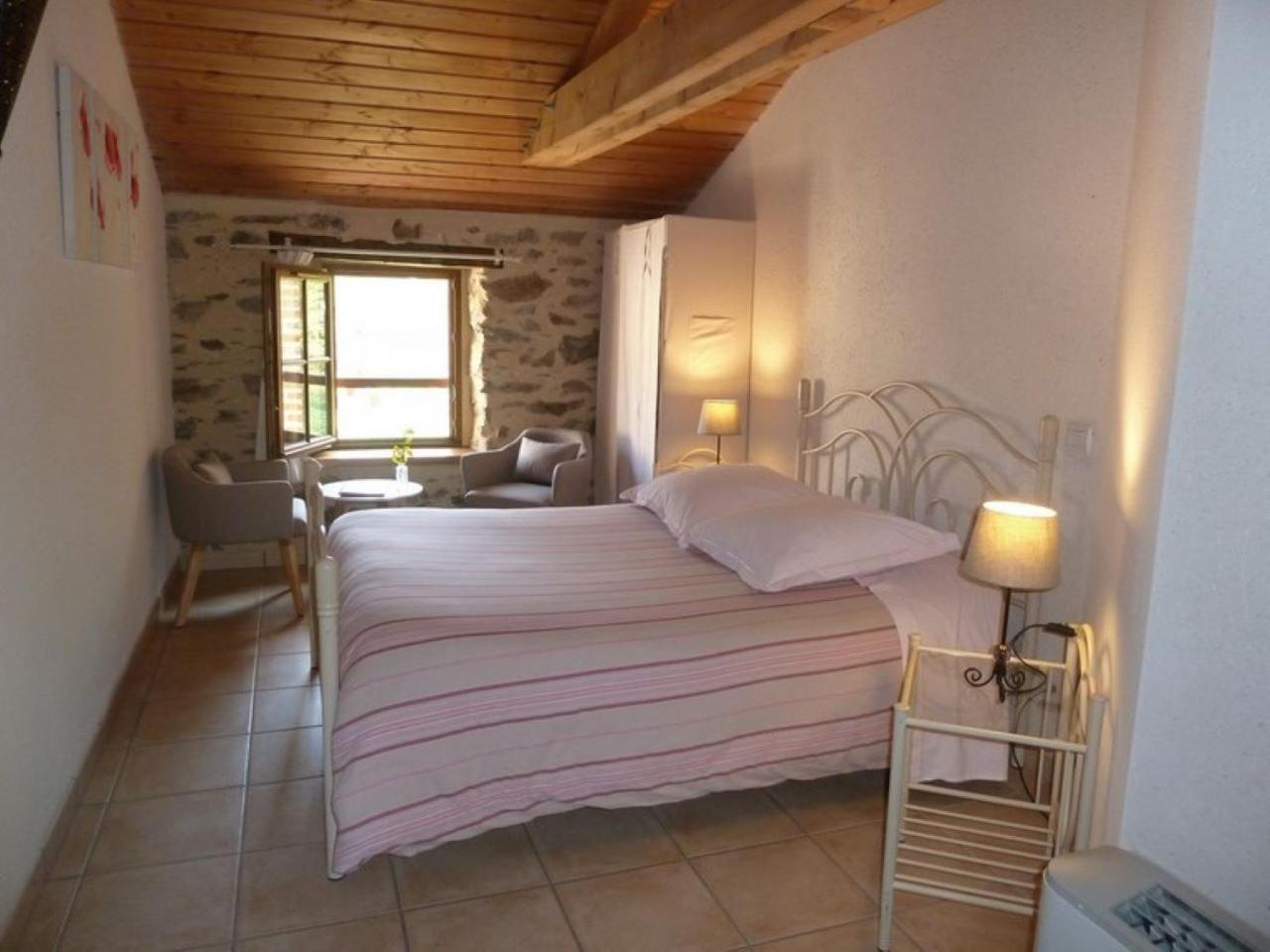 Le Moulin De Drapras Bed & Breakfast Chemille-en-Anjou Exterior photo