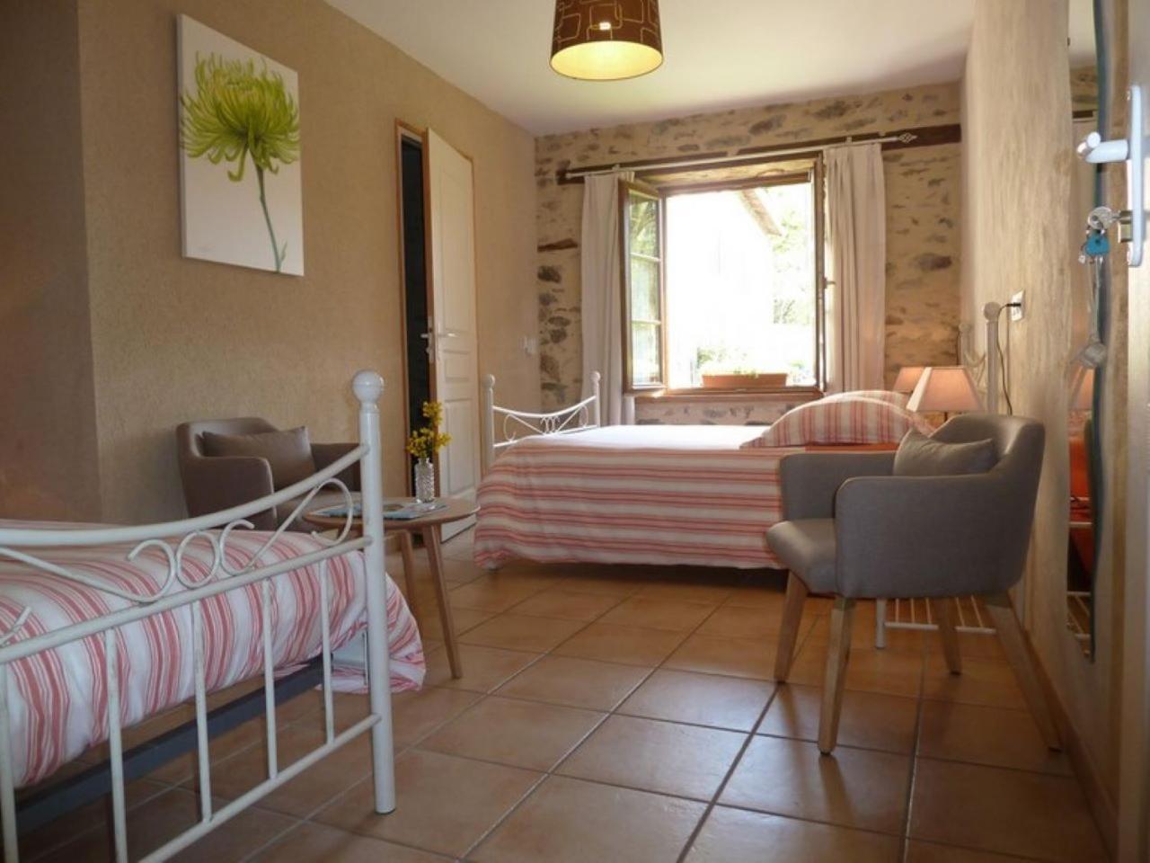 Le Moulin De Drapras Bed & Breakfast Chemille-en-Anjou Exterior photo