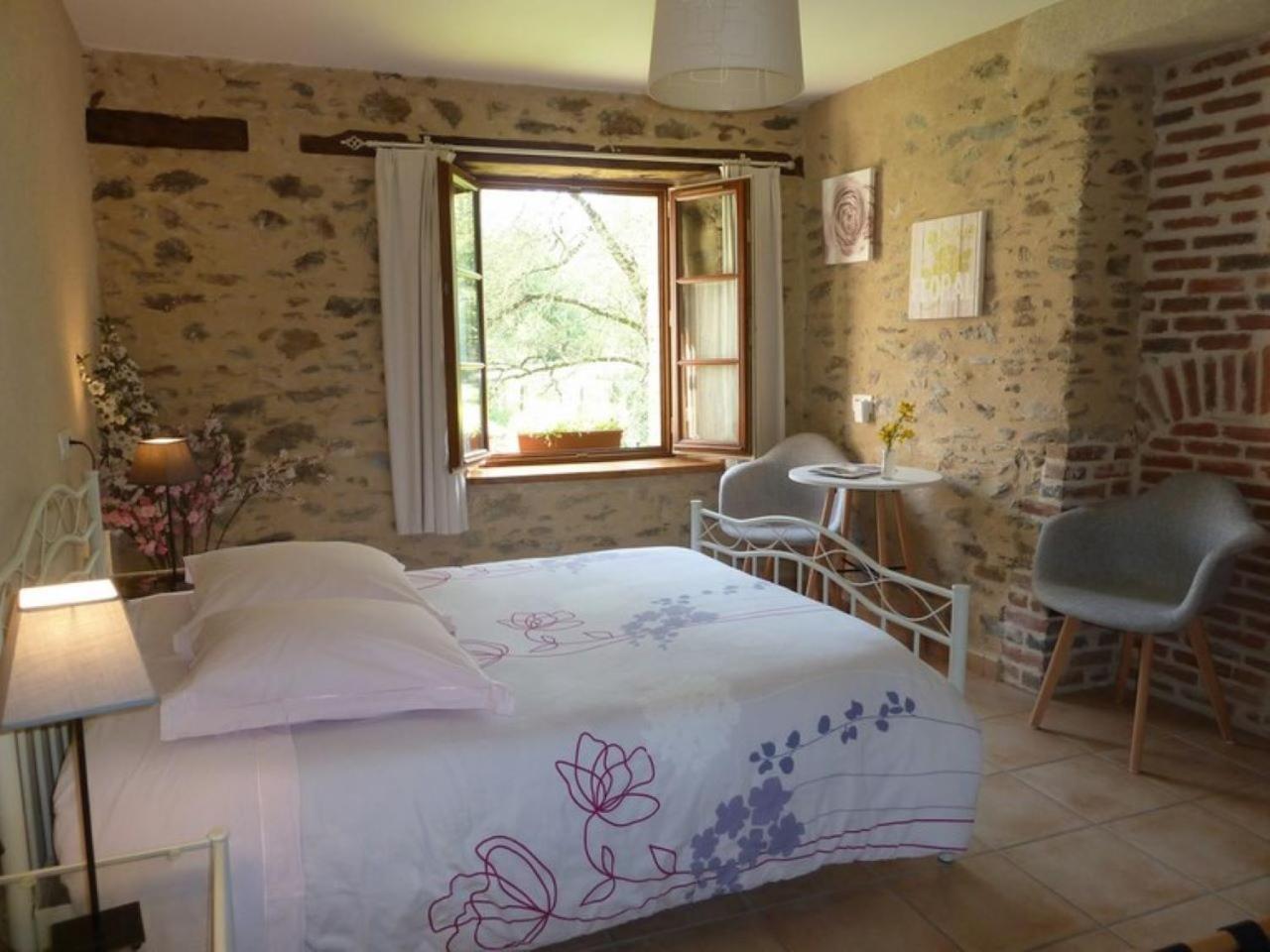 Le Moulin De Drapras Bed & Breakfast Chemille-en-Anjou Exterior photo
