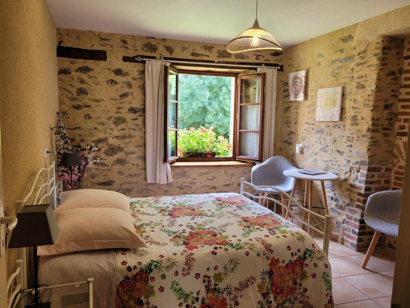 Le Moulin De Drapras Bed & Breakfast Chemille-en-Anjou Exterior photo